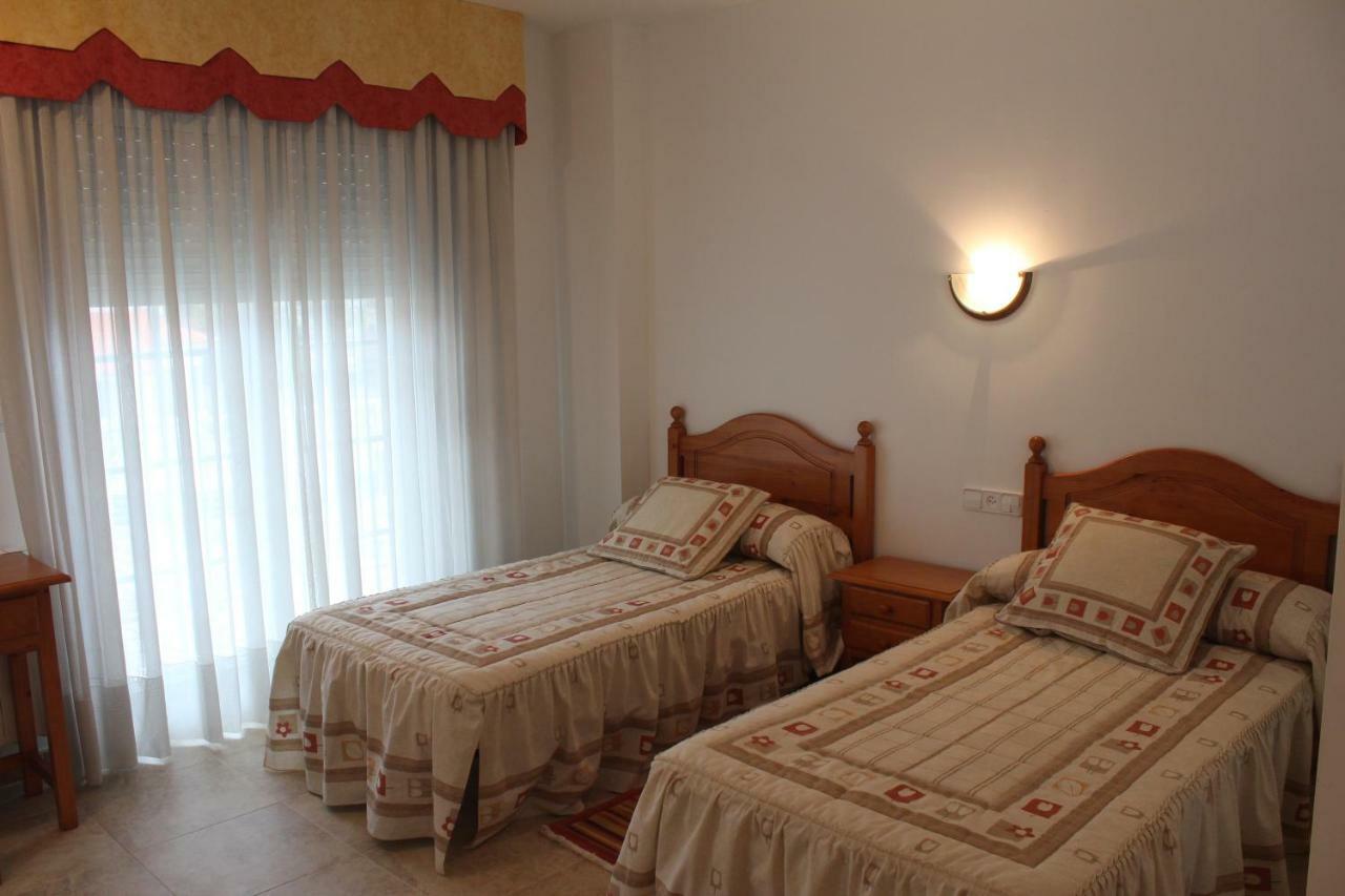 מלון Meaño Casa Rodino מראה חיצוני תמונה