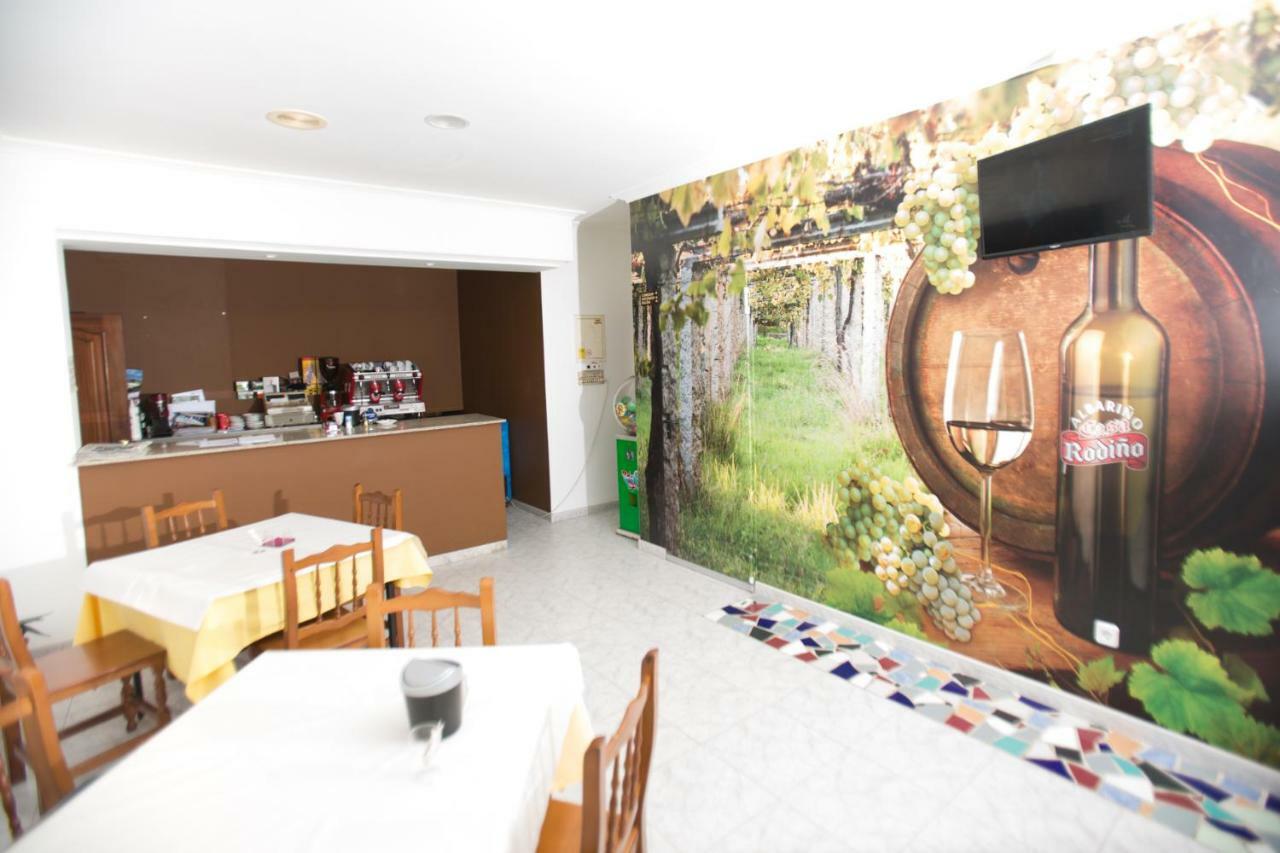 מלון Meaño Casa Rodino מראה חיצוני תמונה