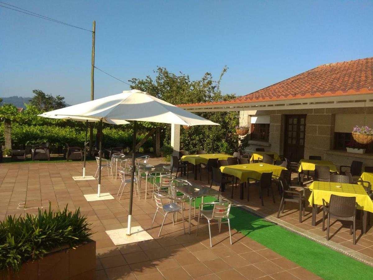 מלון Meaño Casa Rodino מראה חיצוני תמונה