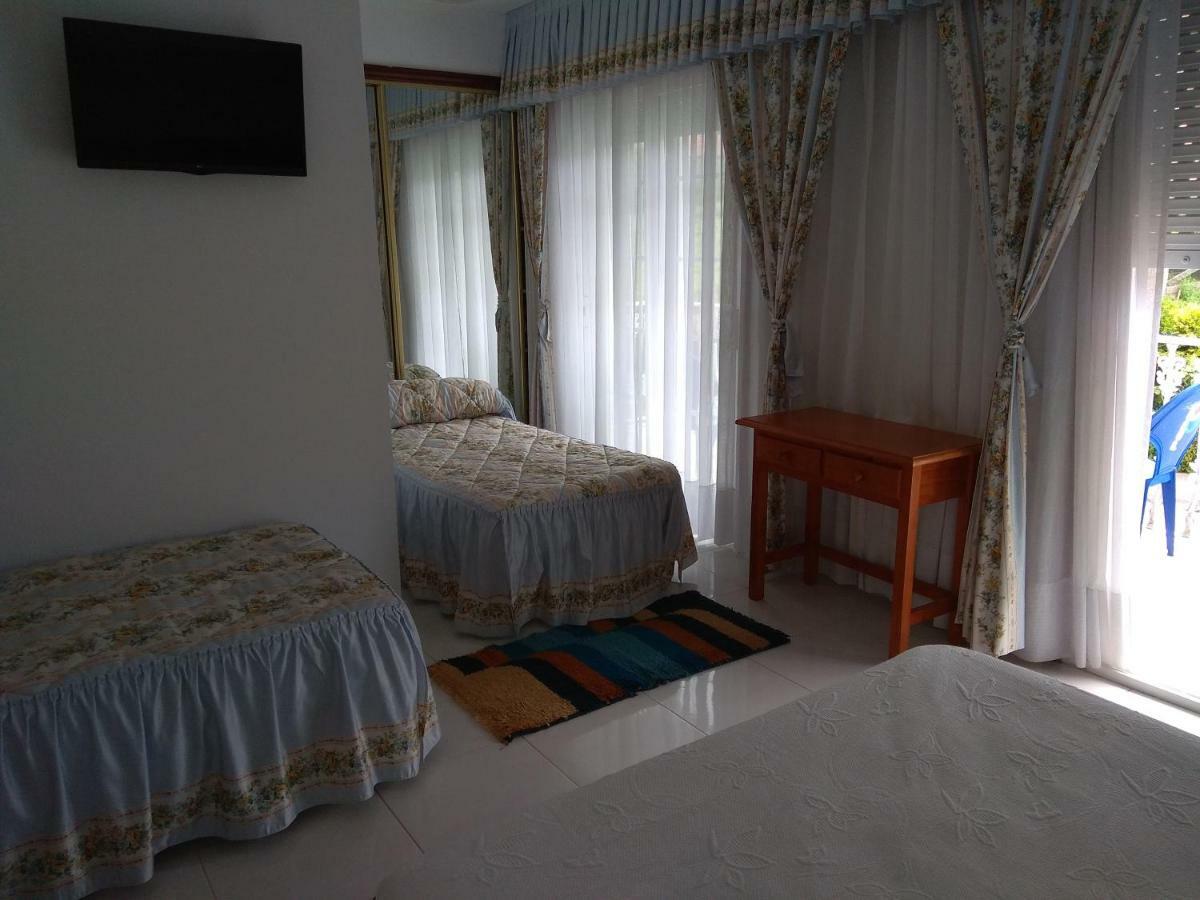 מלון Meaño Casa Rodino מראה חיצוני תמונה